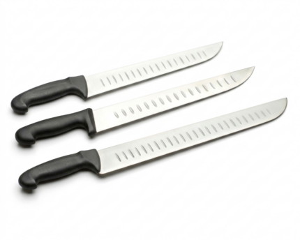 Cuchillo carnicero alveolado 31 cm, 35,5 cm y 39,5 cm mango inyectado negro uso profesional